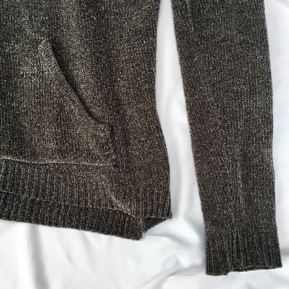 Forever 21 Gray Chenille Soft Hoodie Sweatshirt - Picture 7 of 11